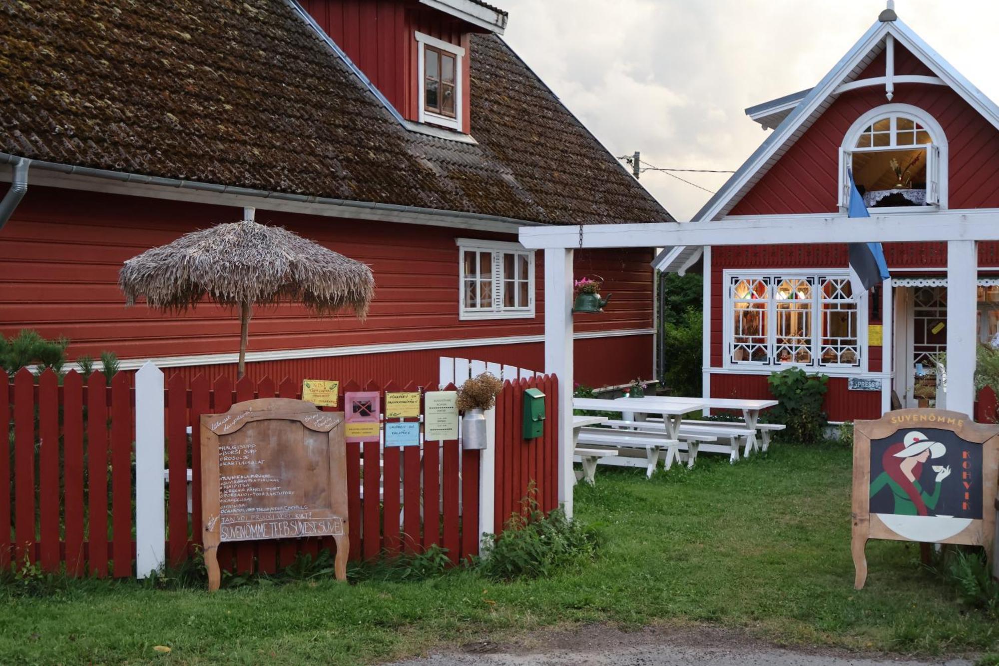 Leesi Kuelalistemaja Hotel Exterior foto