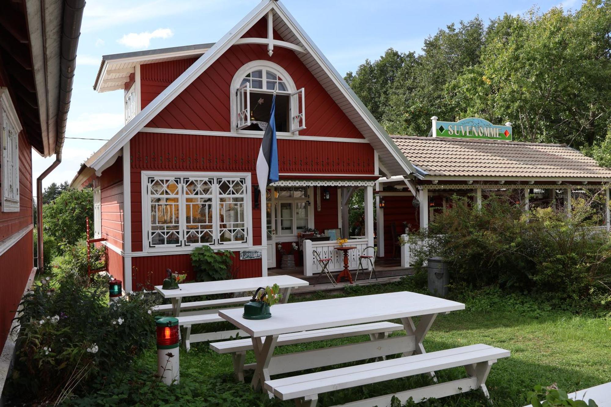 Leesi Kuelalistemaja Hotel Exterior foto