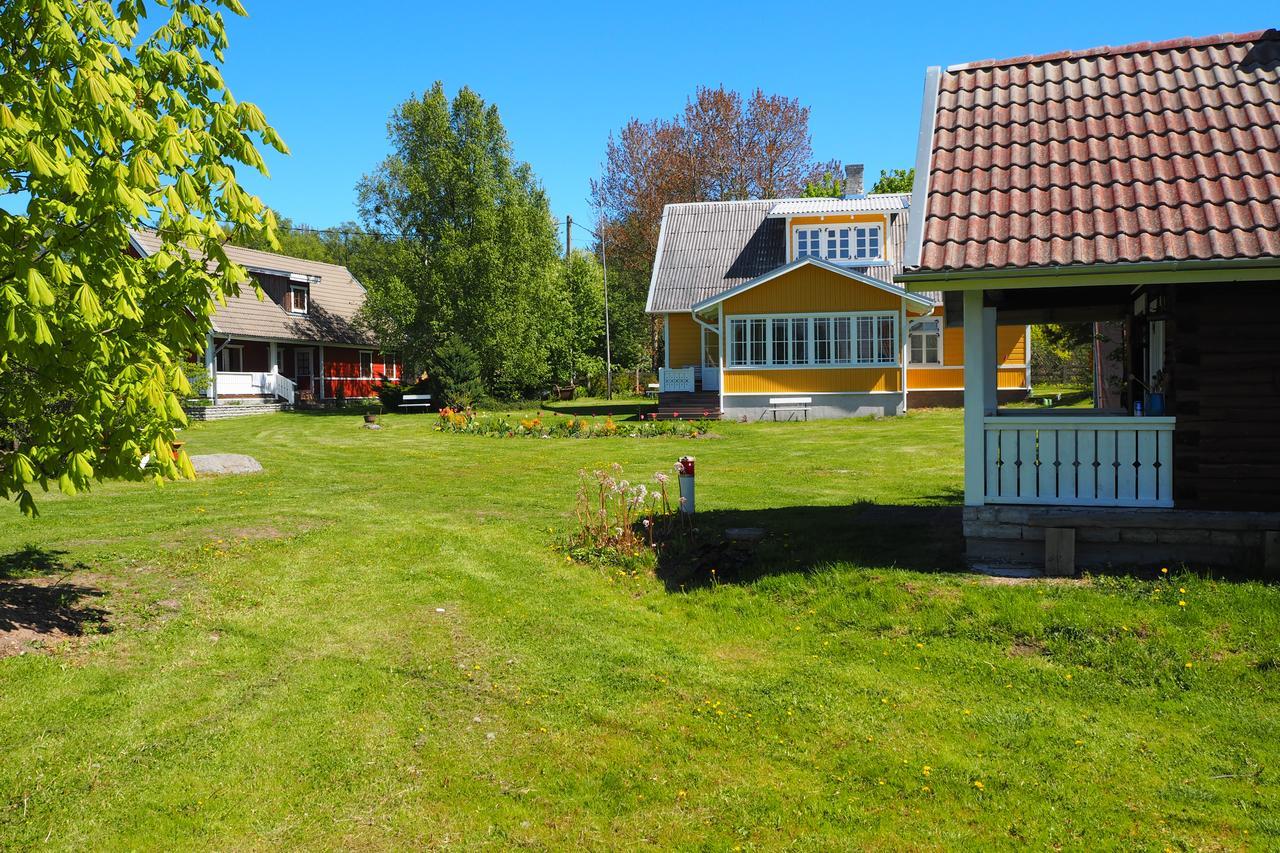 Leesi Kuelalistemaja Hotel Exterior foto