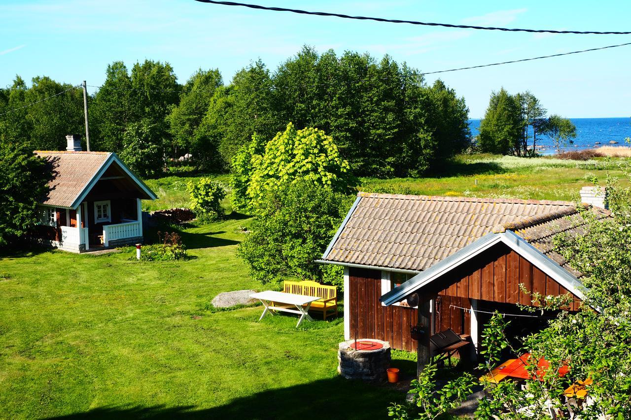 Leesi Kuelalistemaja Hotel Exterior foto
